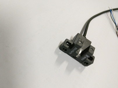 電渦流傳感器有什么缺點(diǎn)，與電渦流式傳感器有什么不同？